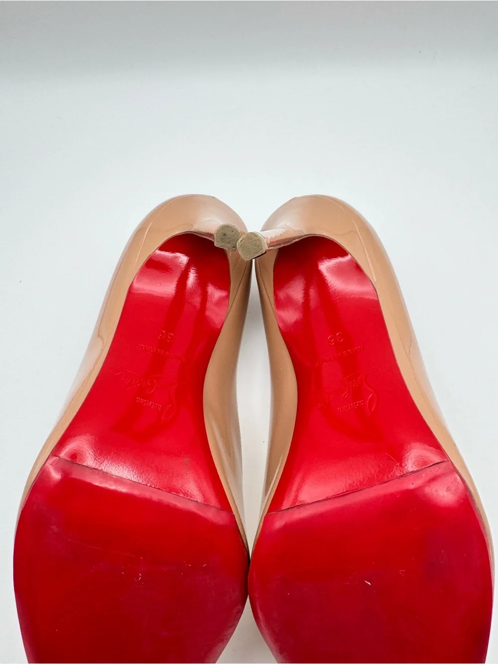 Christian Louboutin So Kate 100 Nude Patent Leather Pumps EU 36